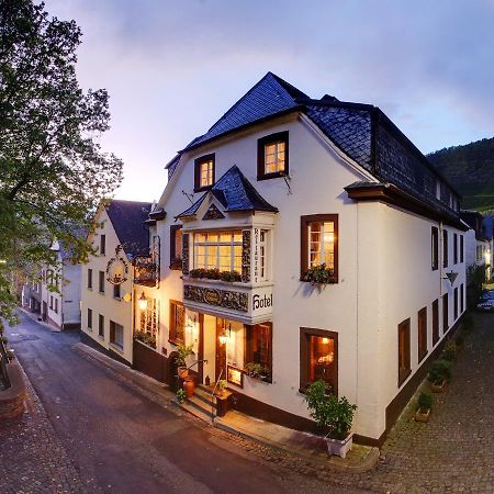 Hotel Weingut Schuetzen Senheim Zewnętrze zdjęcie