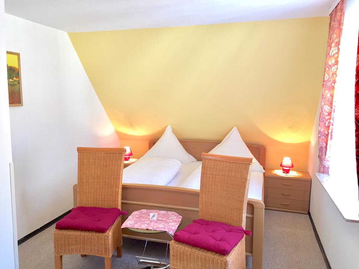 Hotel Weingut Schuetzen Senheim Zewnętrze zdjęcie